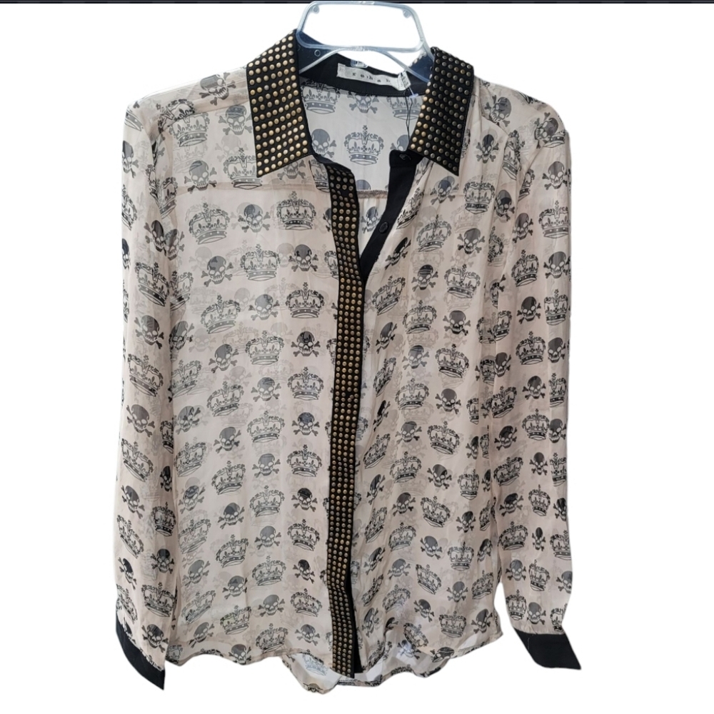 NWT Rehab Clothing Skull & Crown Button Down Studded Top